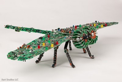 pcb_sculptures_steven_rodrig_01.jpg