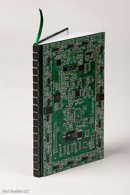 pcb_sculptures_steven_rodrig_07.jpg