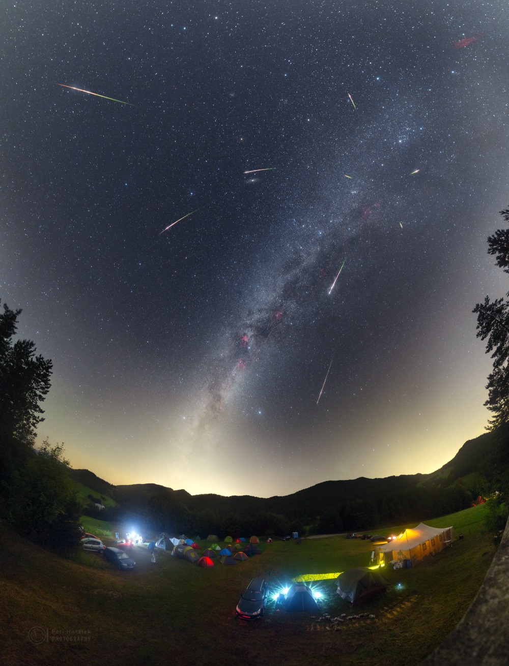 2016_08_06_Perseids_1310pxHoralek.jpg