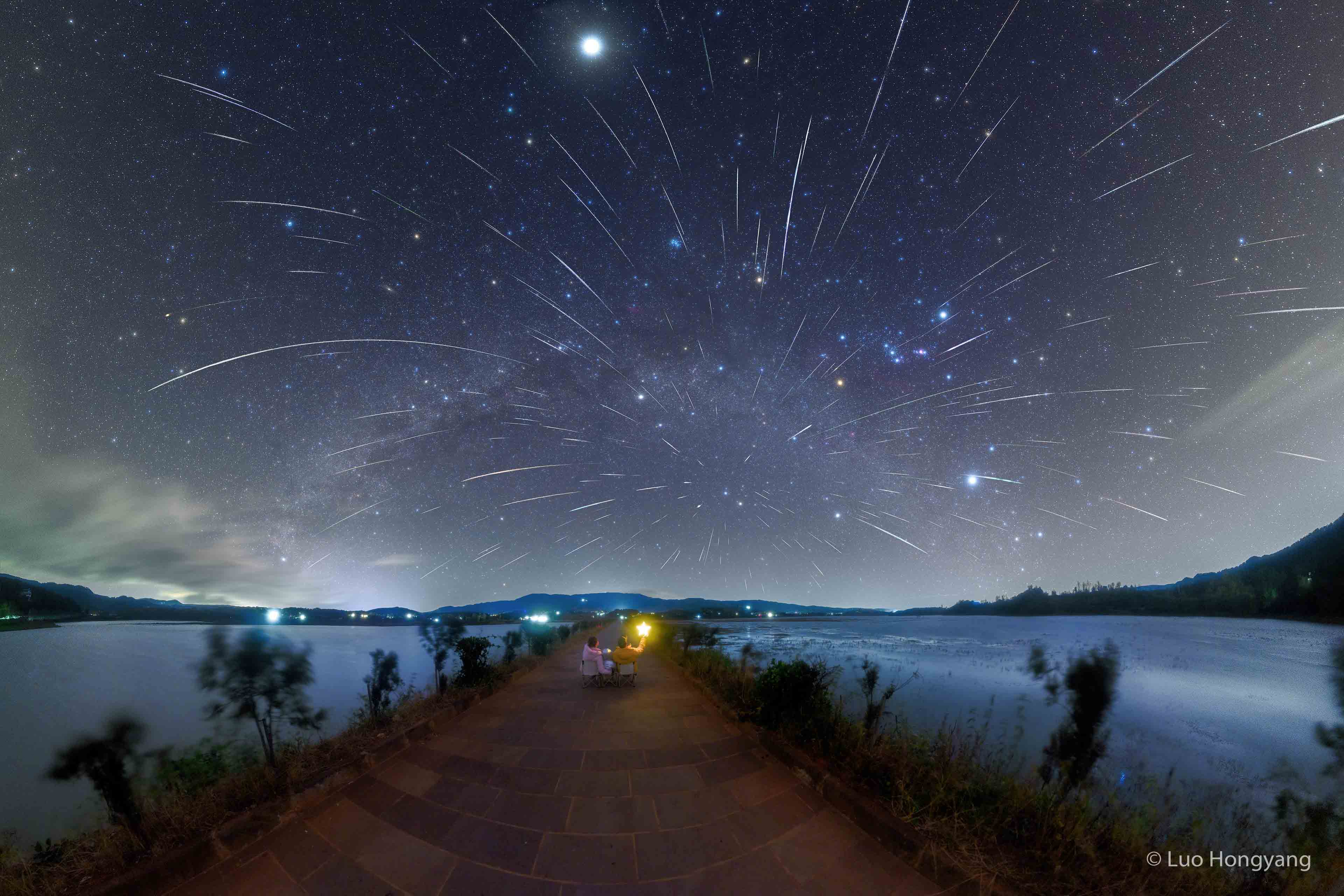 Geminids_Hongyang_3840.jpg