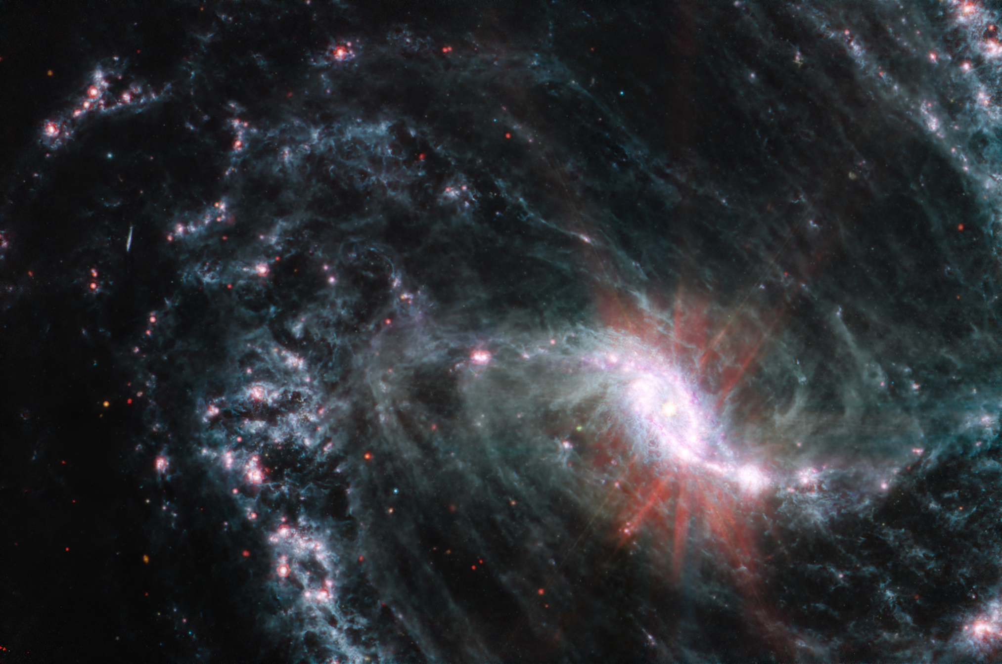 JWSTMIRI_ngc1365.png