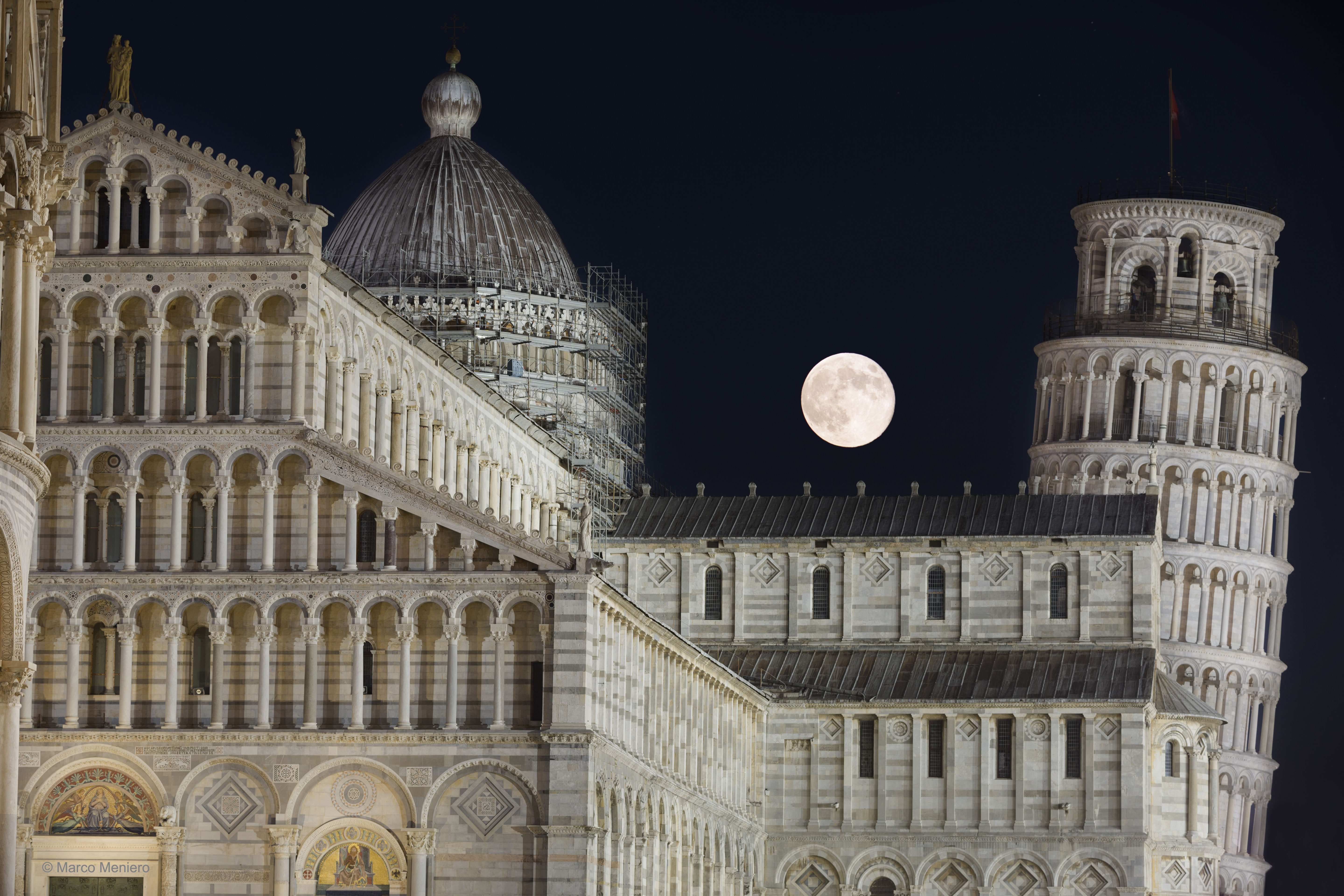 ThunderMoonPisa_Meniero_5760.jpg