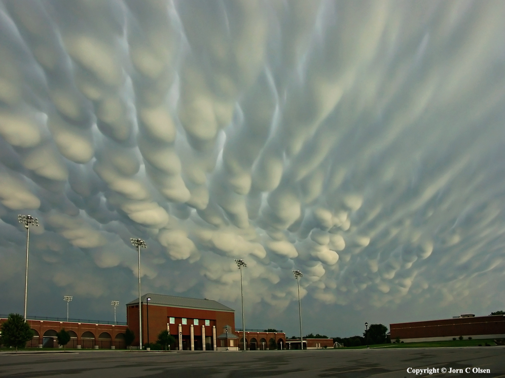 mammatus_olson_1024.jpg